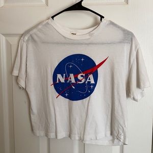 Cropped NASA tee